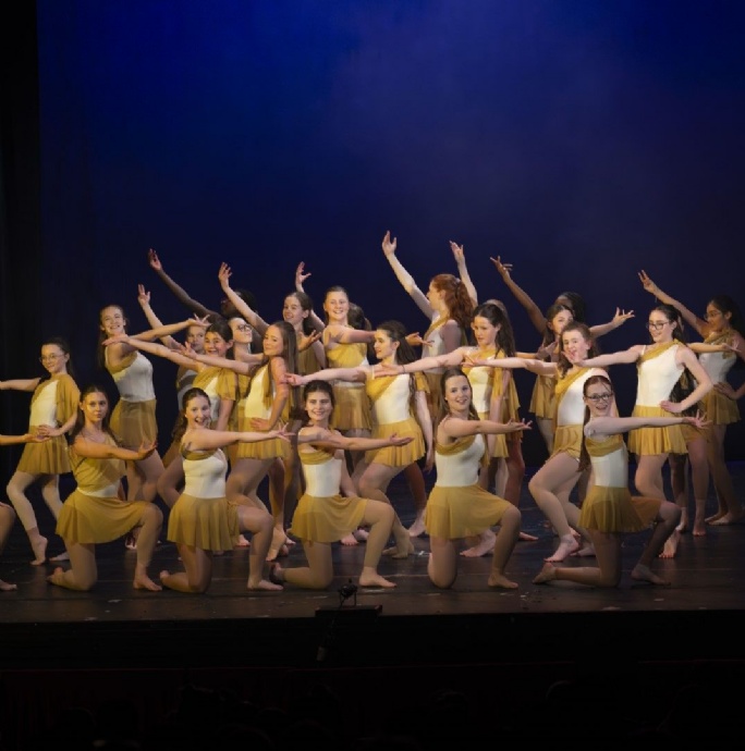 News &raquo; College Dancers Performed At The Albany's Showcase Gotta Dance